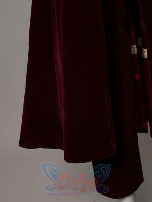 Halloween Padme Amidala cosplay cape layers rich burgundy velvet over a gold brocade trim detail at the inner lining edge.