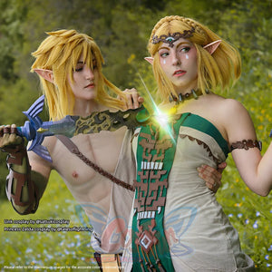 The Legend of Zelda Tears of the Kingdom Princess Zelda cosplay two-figure set pairs green panel dress.