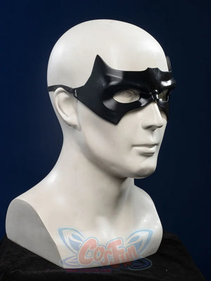 Nightwing cosplay costume - Eye mask side view with wing-shaped design and strap