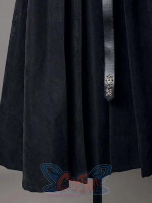 Rhaenys Targaryen cosplay costume detail view keeps the outfit trim and layered costume pieces easy to inspect.