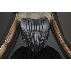 Addams black eveninAddams black evening dress upper body detail