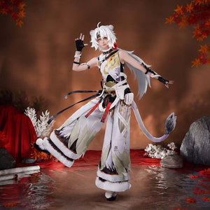 COSFUN Wuthering Waves Lingyang cosplay costume layers a yellow-print crop top over wide-leg pants trimmed in white faux fur.
