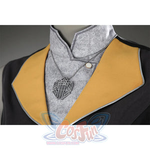 The inner wear is a faux two-piece design, a gray shirt underneath and a black vest with a yellow collar on top.