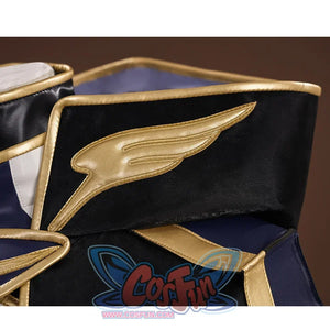 Knight of Zero Cosplay Costume' shoulder design is very three-dimensional, with exquisite gold wing trim.