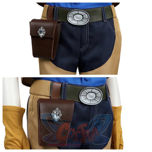 Displays how the belt and holster pair with pants and blue shirt for Cowgirl Peach cosplay.