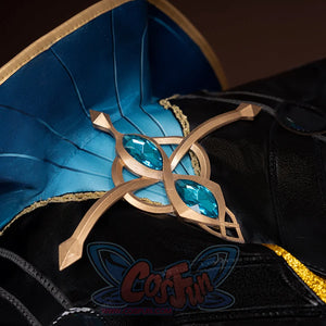 Honkai: Star Rail Anaxagoras Anaxa cosplay breastplate centers a gold frame set above a high blue collar and silver strap.