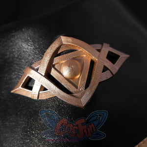 Honkai: Star Rail Anaxagoras Anaxa cosplay accessory piece rises in a bronze pyramid-like structure over an interwoven base.