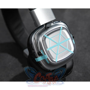 Game Rivals Luna Snow Cosplay Costume, silver headphones with blue accents.
