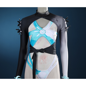 Game Rivals Luna Snow Cosplay Costume, the top has a stand-up collar, a cutout in the middle, a tie at the bottom.