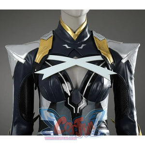 Game Rivals Ororo Munroe Cosplay costume has many gold and silver details, the upper body has metallic shoulder armor and a white cross strap on the chest.