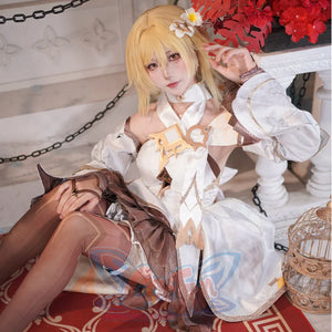 Genshin Impact Traveler Lumine cosplay dress anchors a large back-tied ribbon over brown ruffled layers and gold neckpiece.