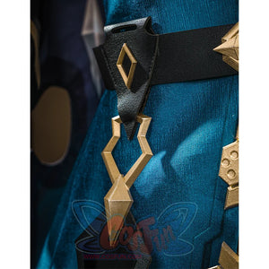 Genshin Impact Varka cosplay costume back ribbon detail with black strap, gold diamond clasp, and turquoise cape