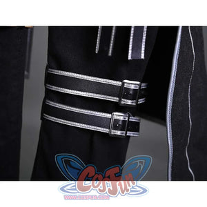 This image shows the detail of the leg straps on the Lune cosplay costume, with black straps and silver-edged buckles, adding a touch of coolness to the outfit.
