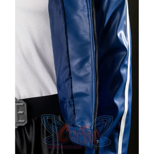 The lining is a dark blue, similar in color to the coat, creating a harmonious overall look.