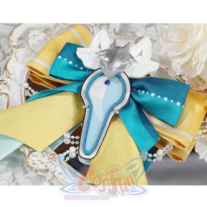 Nu: Carnival Garu Cosplay Costume, there is a yellow and green bow with a silver wolf-shaped decoration.