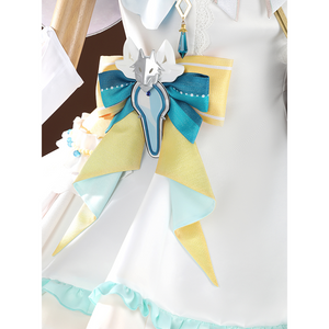 Nu: Carnival Garu Cosplay Costume, there is a yellow and green bow with a silver wolf-shaped decoration.