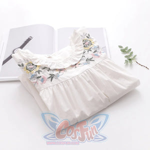 Sweet Lace Collar Floral Embroidery Long Sleeve Shirt