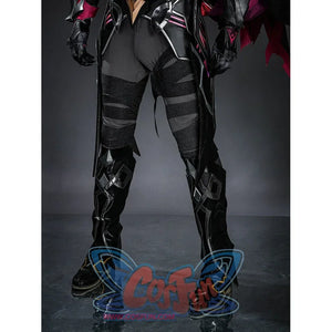 Rerir cosplay lower body with black armored pants, thigh plates, and black boots with gold trim
