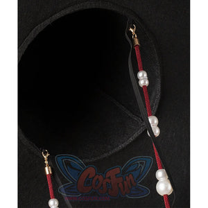 The hat has an elastic strap inside for securing, and the strings are detachable.