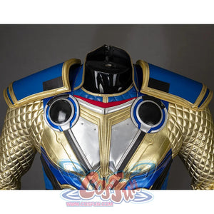Thor: Love and Thunder Cosplay costume 's armor design on the chest and shoulders is layered, there are a lot of circular and line decorations.