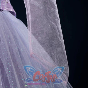 Witch Cosplay Costume, close-up of sleeves, made of light pink tulle, Presents a dreamy effect.