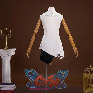 The lining is white and long, the hem is irregular and torn, buttons at the back of the collar for easy on and off.