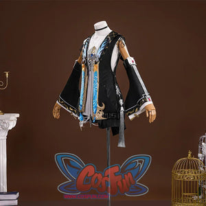 The jacket of Buling is black, with narrow sleeves at the top and wide sleeves at the bottom, the cuffs and collar of the jacket have delicate patterns and decorations, there is a side waist ornament on left.