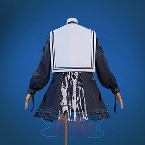 Wuthering Waves Chisaki Cosplay Costume, the jacket has a transparent layer on the back, a large white square scarf.