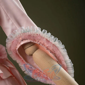 Close up Glinda cosplay costume sleeve details