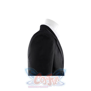 Harvey Dent Two-Face cosplay shoulder detail follows the black jacket sleeve into the split lapel.