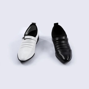 COSFUN Harvey Dent Two-Face cosplay shoes front view pairs one white shoe with one black pointed shoe.