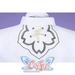 Honkai: Star Rail Evanescia cosplay back collar detail centers a white floral motif on smooth white outerwear