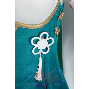 Honkai: Star Rail Ruan Mei cosplay costume waist detail anchors a white flower knot and tassel over teal fabric.