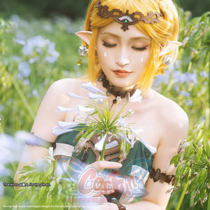 The Legend of Zelda Tears of the Kingdom Princess Zelda cosplay accessory set layers multi-strand choker above green tube.