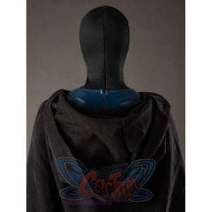 Raven Rachel Roth cosplay hood back detail folds the black cloak beneath the zipped head covering.