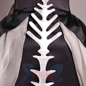 Ronova cosplay costume spine ornament detail with white segmented shapes over black and gray layers.