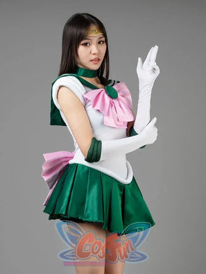 Sailor Jupiter cosplay costume back view layers the green collar above a matching waist bow