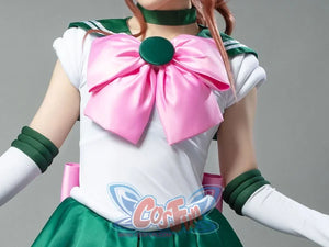Sailor Jupiter cosplay bow close-up gathers pink satin against green sailor trim