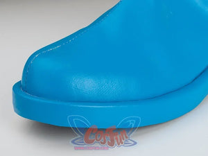 Sailor Mercury Ami Mizuno cosplay boot toe detail focuses on blue faux leather and raised sole