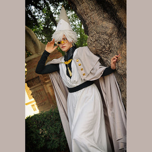 COSFUN Witch Hat Atelier Qifrey cosplay costume front view layers a pale cape over a white robe and dark collar.