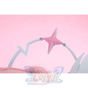 Wuthering Waves Aemeath cosplay headpiece star arc detail links a pink star to pale blue lightning curves.