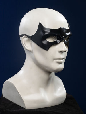 Nightwing cosplay costume - Eye mask side view with wing-shaped design and strap