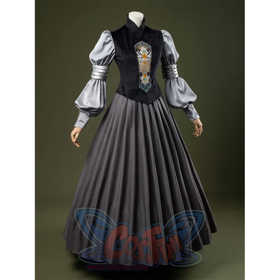 Attack of the Clones Padmé Amidala Cosplay Costume, black and gray vintage outfit with sliver armlets.