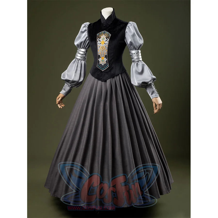 Attack of the Clones Padmé Amidala Cosplay Costume, black and gray vintage outfit with an exquisite patterns on the front.