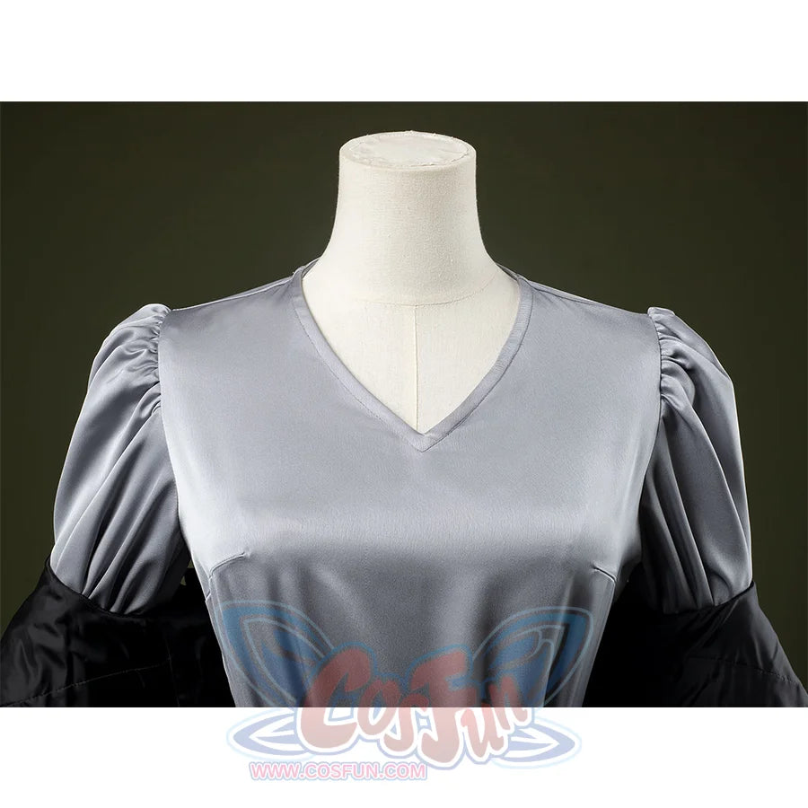 Attack of the Clones Padmé Amidala Cosplay Costume, sliver gray top with V-shaped collar.
