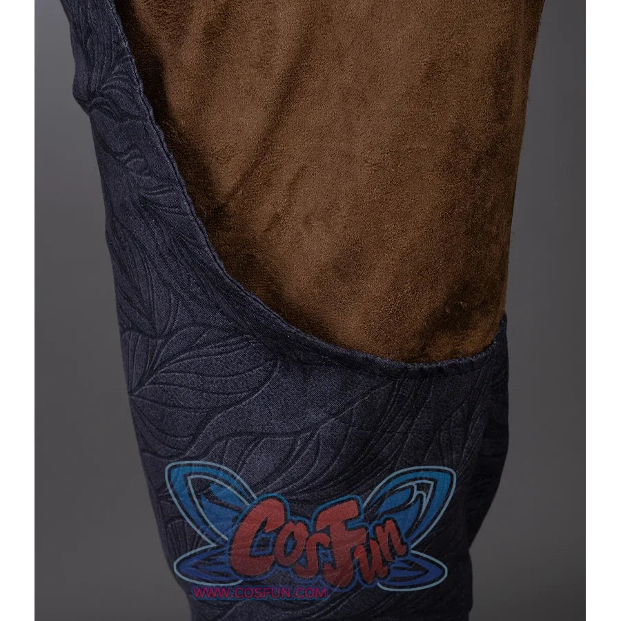 Baldur’s Gate 3 Astarion Cosplay Costume pants detail, the upper part of the pants is brown, and the legs are blue with fine texture.