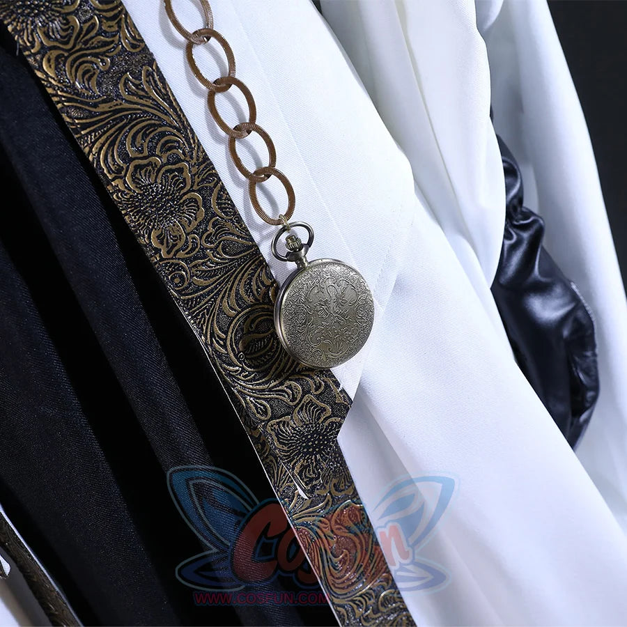 There is a belt with a metal chain and decorations at the waist and bells, pocket watch is hung on the chain.