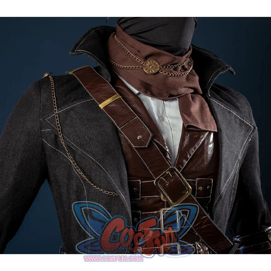 Bloodborne Hunter Ludwig Cosplay costume&#39;s main colors is black, there are many detail in chest, he wear a brown scarf with chain decoration, the vest is made of heavy leather, with a lot of belts and decorative belts on the clothes.