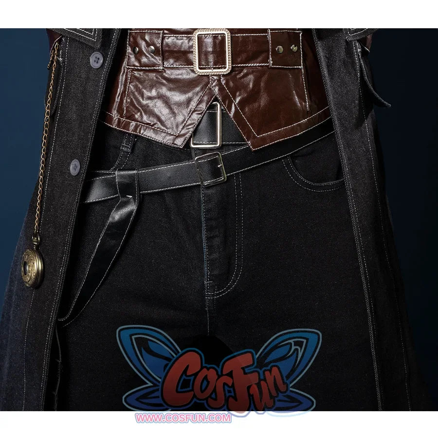 Bloodborne Hunter Ludwig Cosplay costume&#39;s main colors is black, and he wears a dark long coat, the vest is made of heavy leather, with a lot of belts and decorative belts on the clothes, and tight PU pleather pants with black belt.