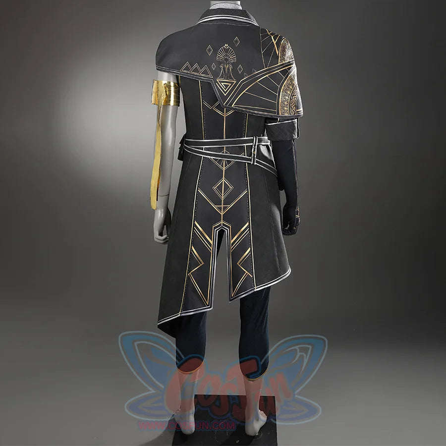 The overcoat has an asymmetrical short shoulder cape, adorned with golden lines.